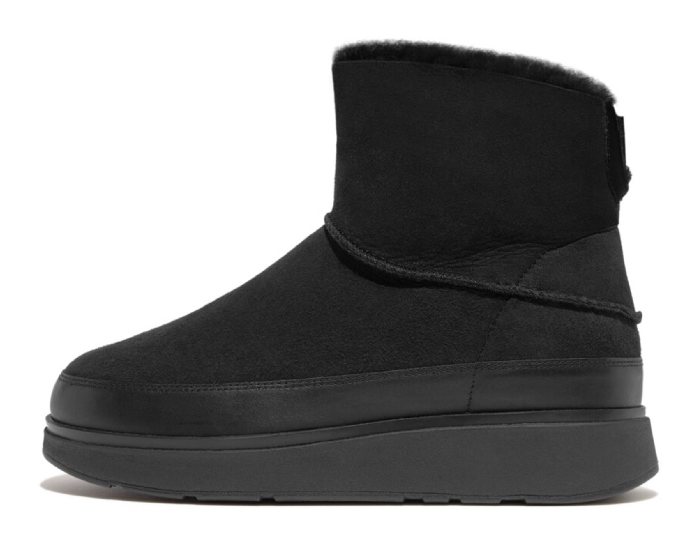 FitFlop Boots in Black: front