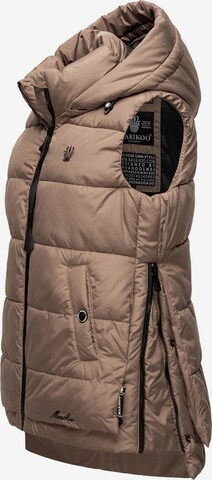 MARIKOO Bodywarmer 'Zarinaa' in Bruin