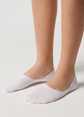 CALZEDONIA Ankle Socks in White: front