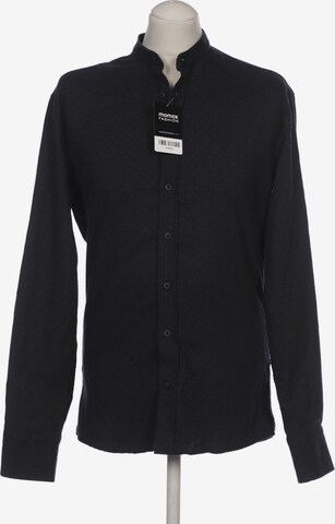 Kronstadt Button Up Shirt in M in Black: front