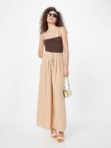 VERO MODA - Pierna ancha Pantalón 'ARIANE' en beige