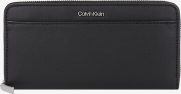 Portamonete 'CK Must' di Calvin Klein in nero: frontale