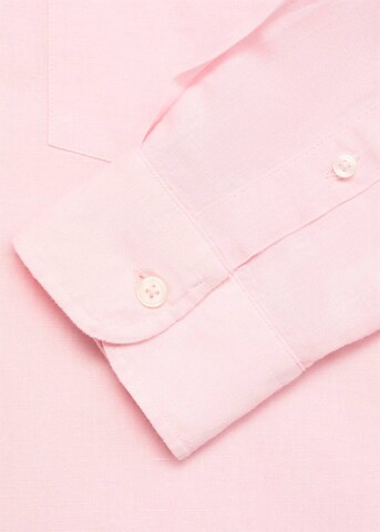 MANGO MAN Regular fit Button Up Shirt in Pink