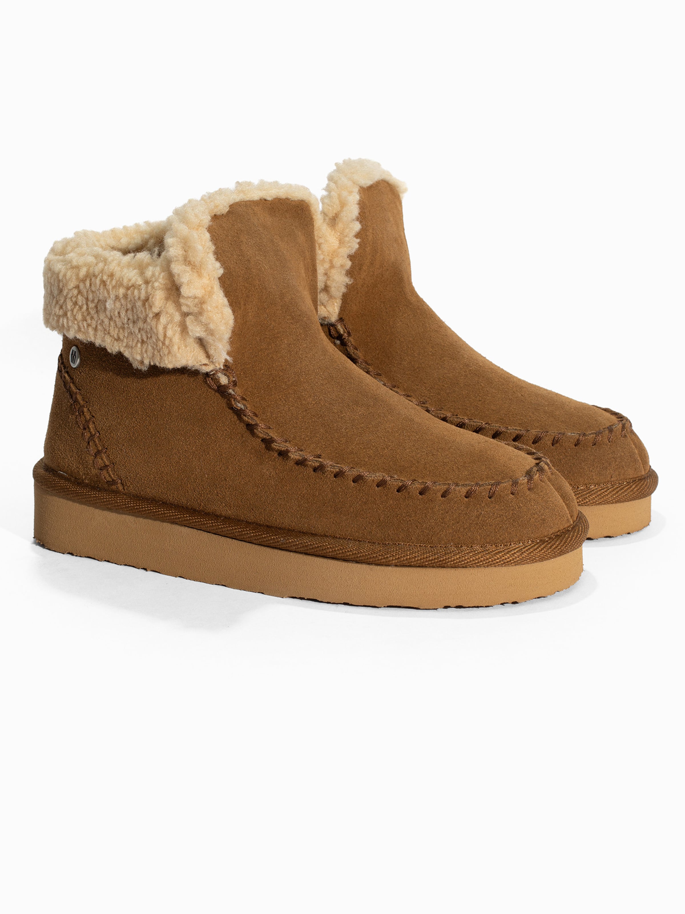Minnetonka Ботинки 'CHANDRA' в Коричневый