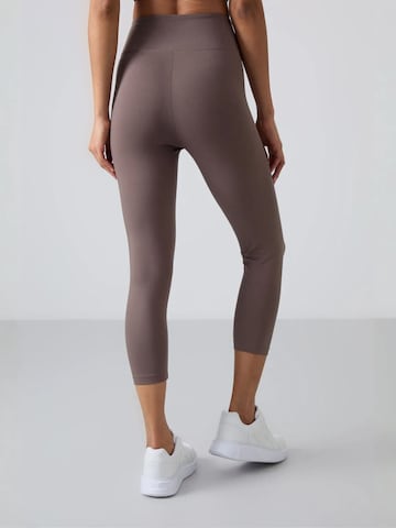 Skinny Leggings 'Gamaschen' di Tommy Life in marrone