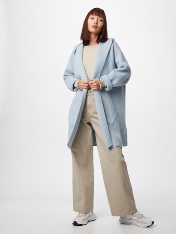 Manteau en tricot 'Annabell' Zwillingsherz en bleu