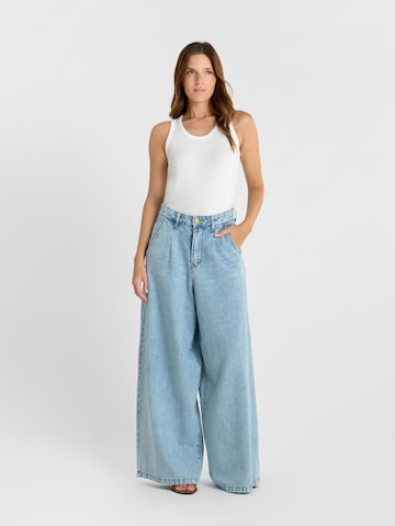 Le Temps Des Cerises Wide leg Jeans in Blue