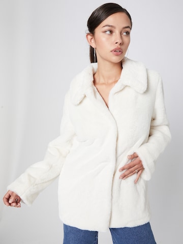 SHYX Between-Season Jacket 'Nina' in White: front