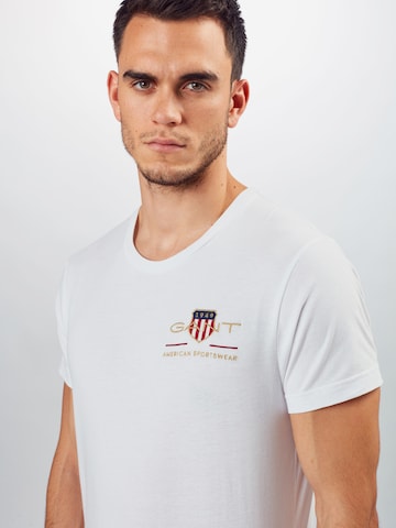 GANT Regular fit T-shirt i vit