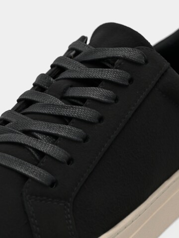 VAGABOND SHOEMAKERS Низкие кроссовки 'Paul 2.0' в Черный