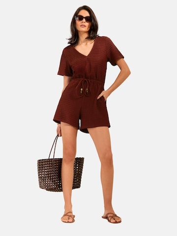 Friends Like These Jumpsuit in Rood: voorkant