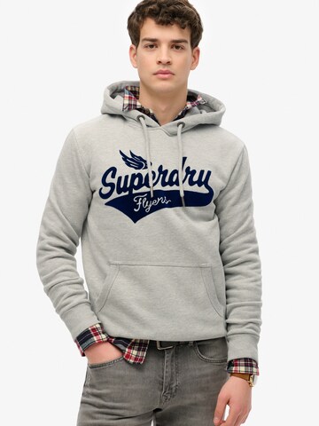 Superdry & Co Sweatshirt 'FLYERS' in Grau: Vorderseite