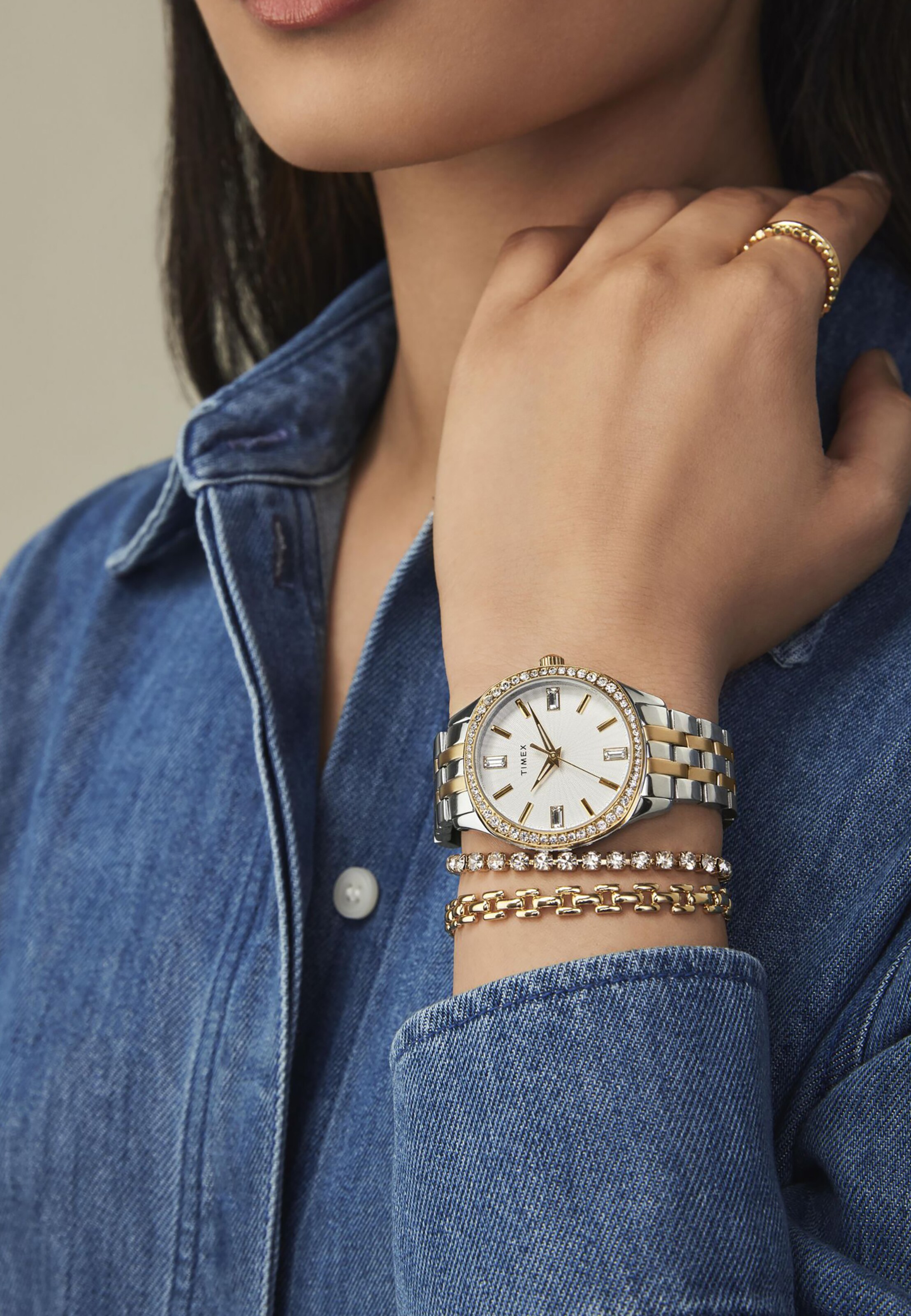 TIMEX Analogt ur ' Ariana ' i sølv: forside