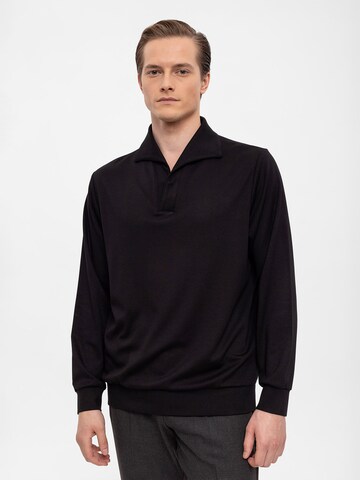 Antioch Sweatshirt in Schwarz: predná strana