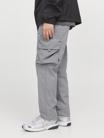 JACK & JONES Regular Cargobroek in Grijs