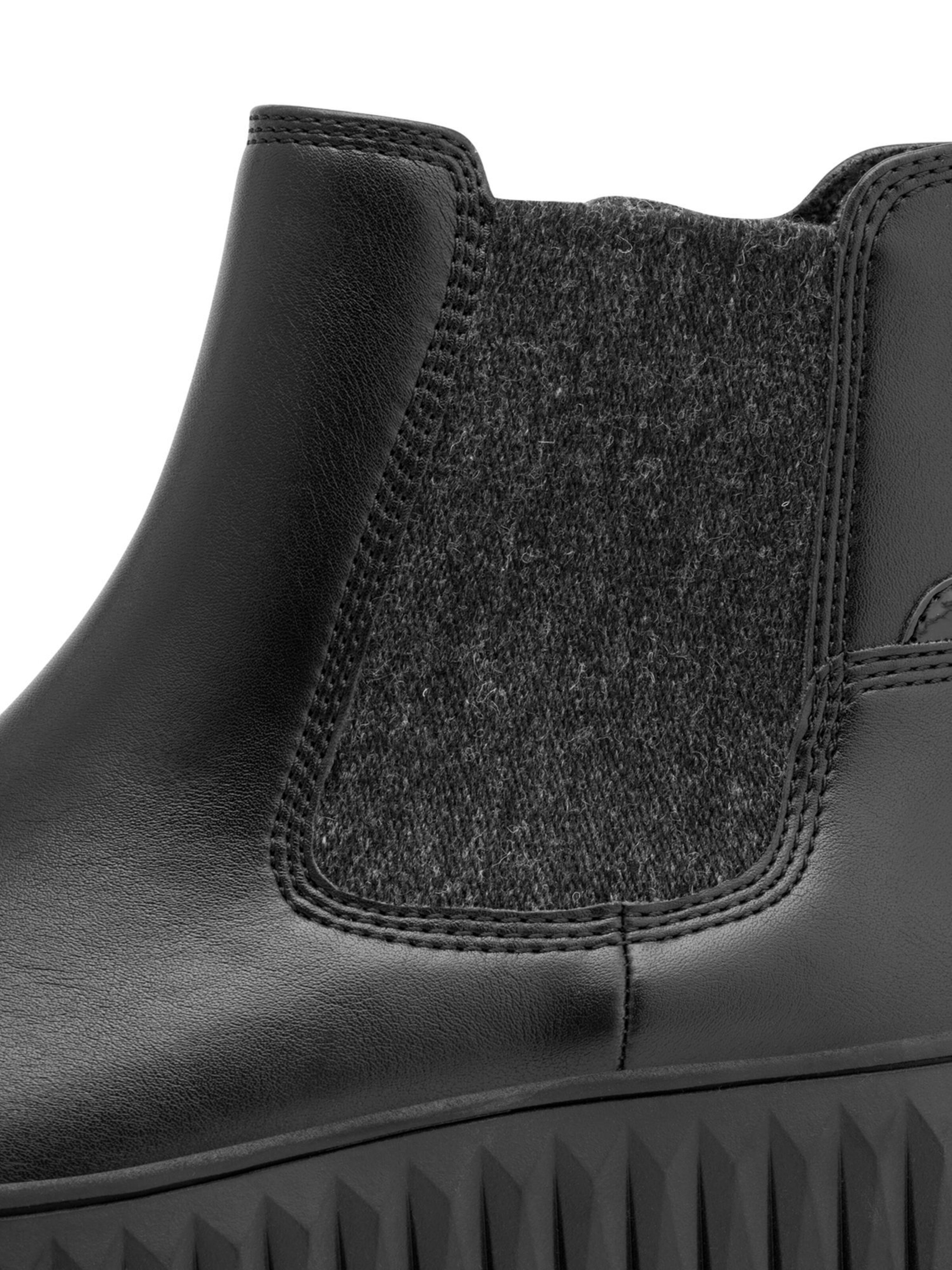 MARCO TOZZI Chelsea boots in Black