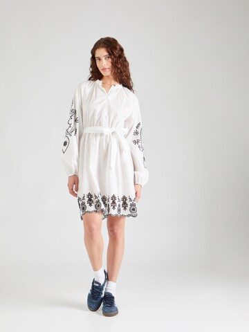 Robe-chemise ONLY en blanc : devant