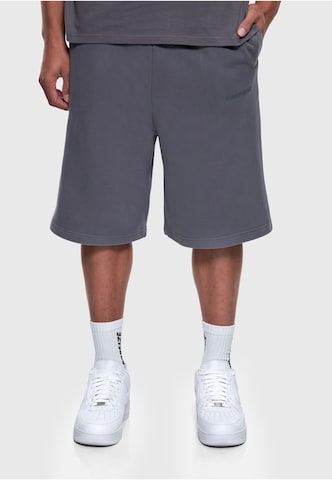 Loosefit Pantalon Dropsize en gris : devant