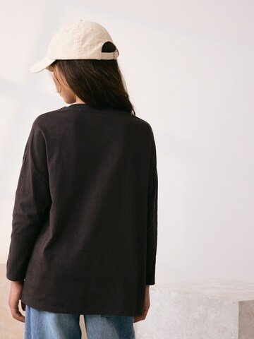 Next Shirt in Grau