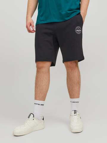 Jack & Jones Plus Regular Trousers 'Shark' in Black: front