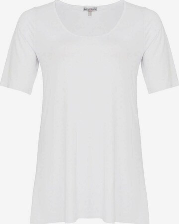 Yoek Shirt in White: front