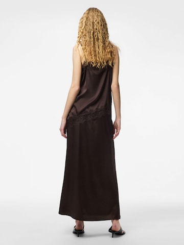 Gonna 'PCFesta' di PIECES in marrone