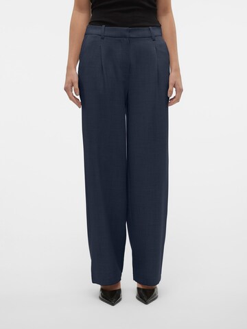 VERO MODA - Pierna ancha Pantalón plisado 'VMCassidy' en azul: frente