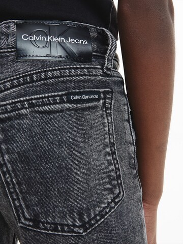 Calvin Klein Jeans Lużny krój Jeansy w kolorze szary