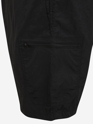 Urban Classics - Loosefit Pantalón en negro