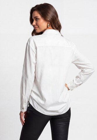 faina - Blusa em branco