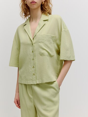 EDITED Shirt 'Elizabeth' in Groen: voorkant