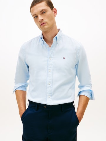 TOMMY HILFIGER Regular fit Srajca | modra barva: sprednja stran