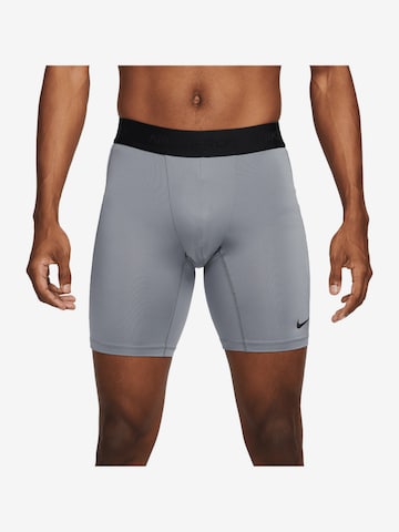 NIKE Sportunterhose in Grau: Vorderseite