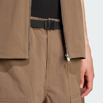 ADIDAS ORIGINALS Loosefit Shorts 'Premium Essentials' in Braun