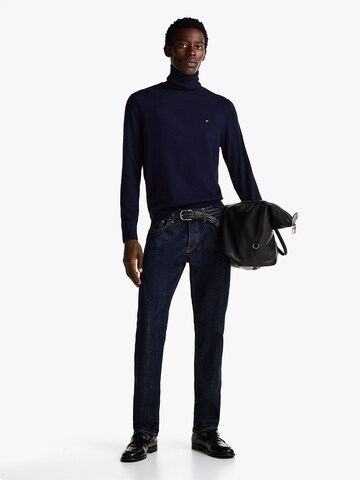 TOMMY HILFIGER Sweater in Blue