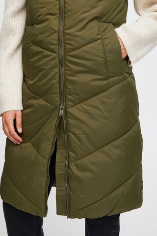 Gilet 'Bomina' b.young en vert