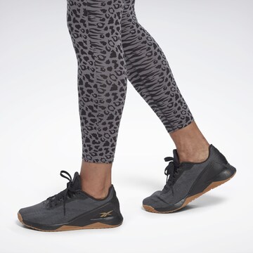 Skinny Pantalon de sport Reebok en noir