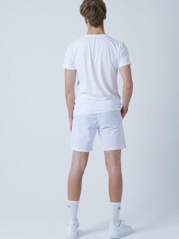 SPORTKIND Regular Workout Pants 'Shorts regular' in White