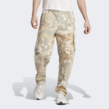 Regular Pantalon cargo ADIDAS ORIGINALS en beige : devant