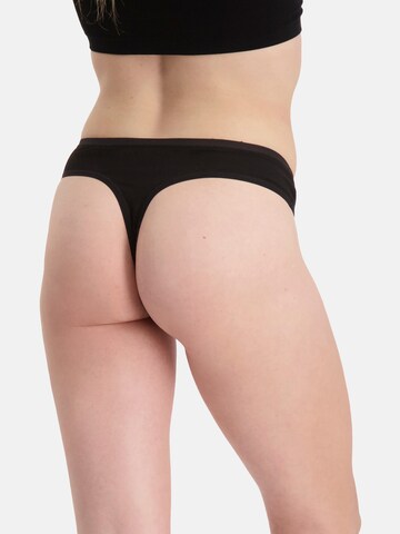 Bamboo basics String 'Lola' in Schwarz