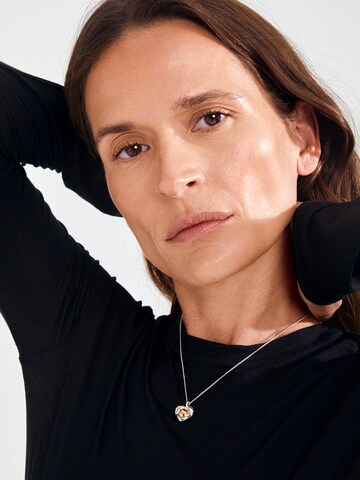 Pilgrim Kæde ' Nova ' i sølv: forside