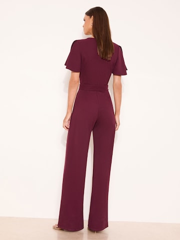 Lipsy Jumpsuit i röd