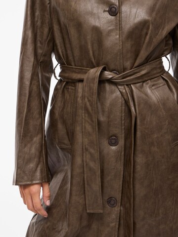 VILA Between-seasons coat in Brown
