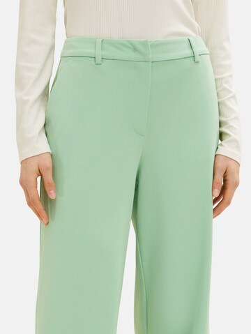 Regular Pantalon 'Lea' TOM TAILOR en vert