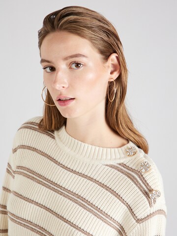 GUESS Sweater in White