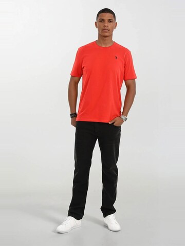 U.S. POLO ASSN. Shirt in Red: front