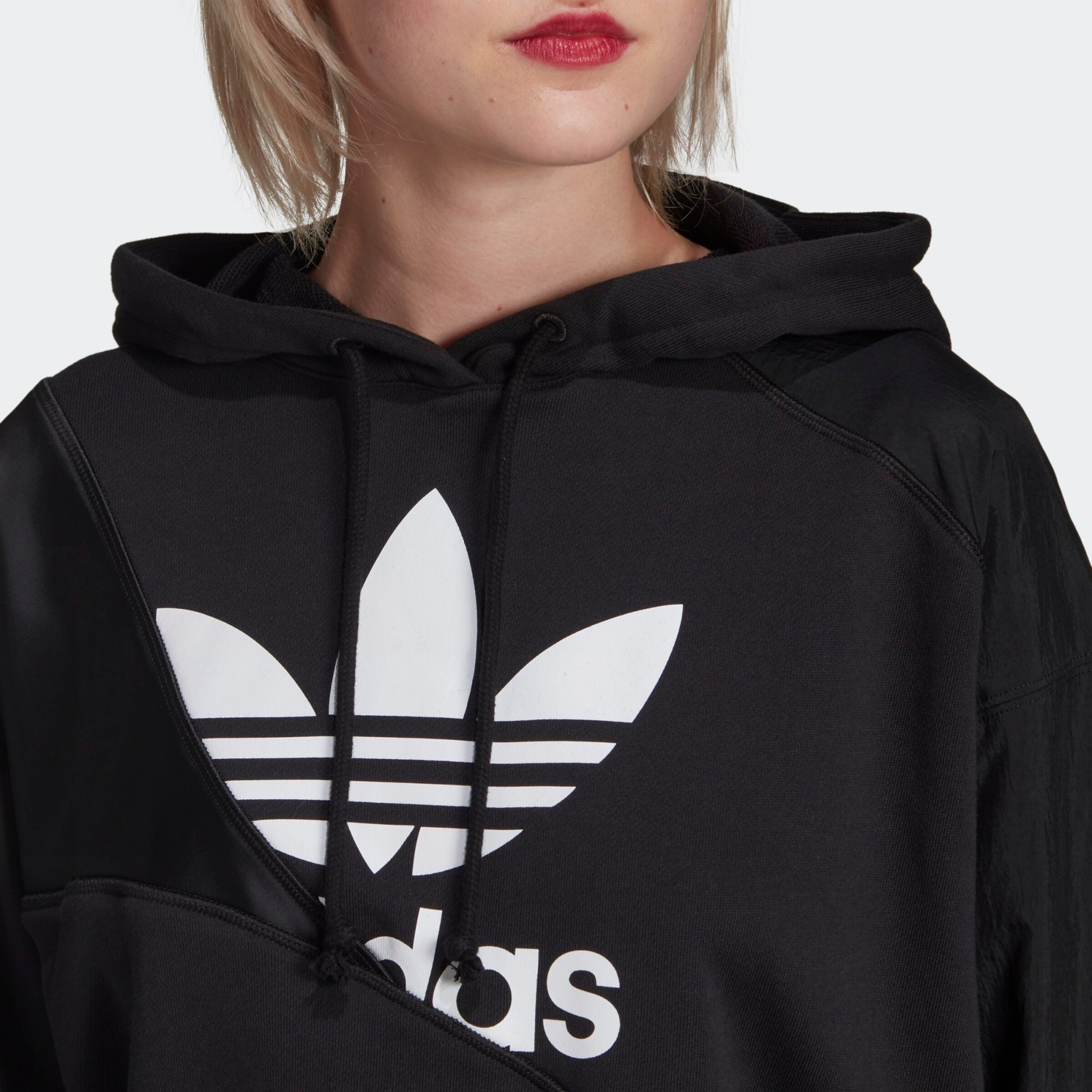 Frauen Sweat ADIDAS ORIGINALS Sweatshirt in Schwarz - TI50298 Frauen Sweat ADIDAS ORIGINALS Sweatshirt in Schwarz - TI50298