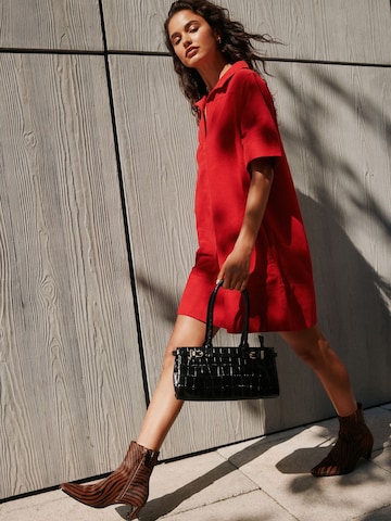 Next - Vestido en rojo