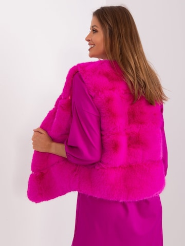 Madnezz House Weste '2349.00P' in Pink