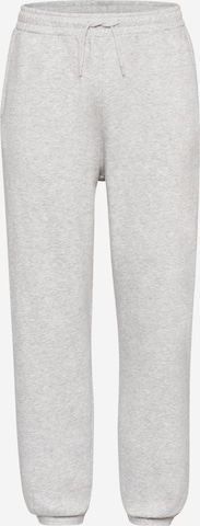 WEEKDAY Trousers in Grey: front